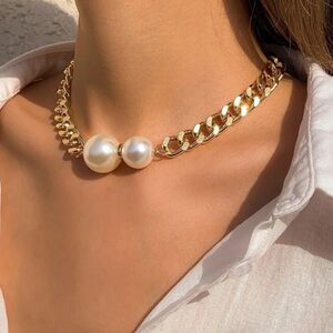 Chain necklace with Pearls M409